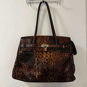 Elegant Brown Crocodile Pattern Tote Bag